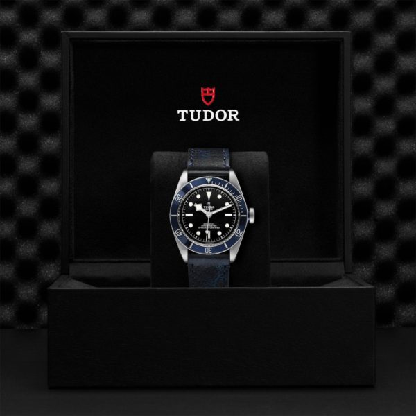 Black Bay | 79230B | Steel | M79230B-0007 | Tudor Official Retailer - Srichai Watch