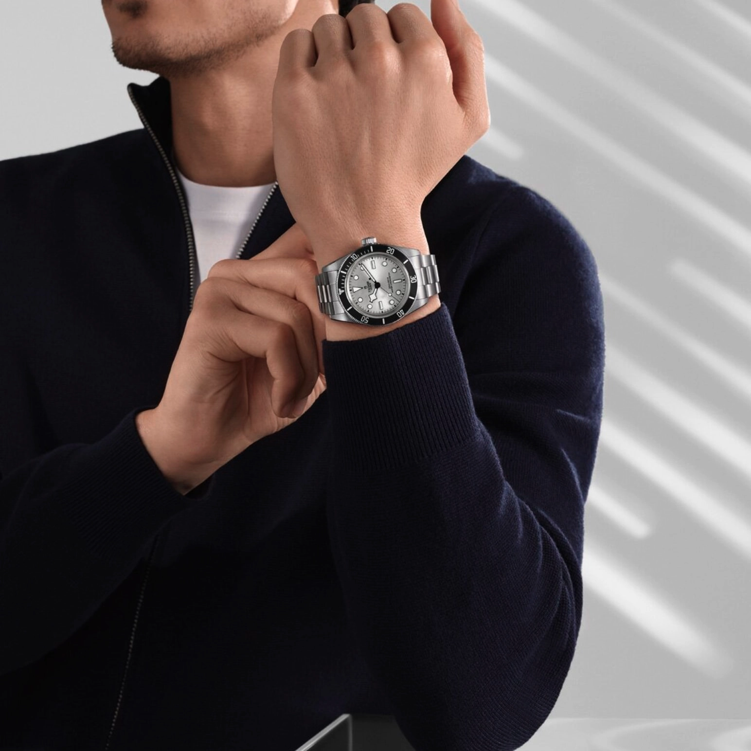 tudor-m7943a1a0nu-0002-gallery4-new26 Black Bay 68 | 7943A1A0NU | Steel | M7943A1A0NU-0002 | Tudor Official Retailer - Srichai Watch