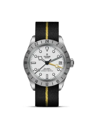 Black Bay | 79470 | Steel | M79470-0005 | Tudor Official Retailer - Srichai Watch