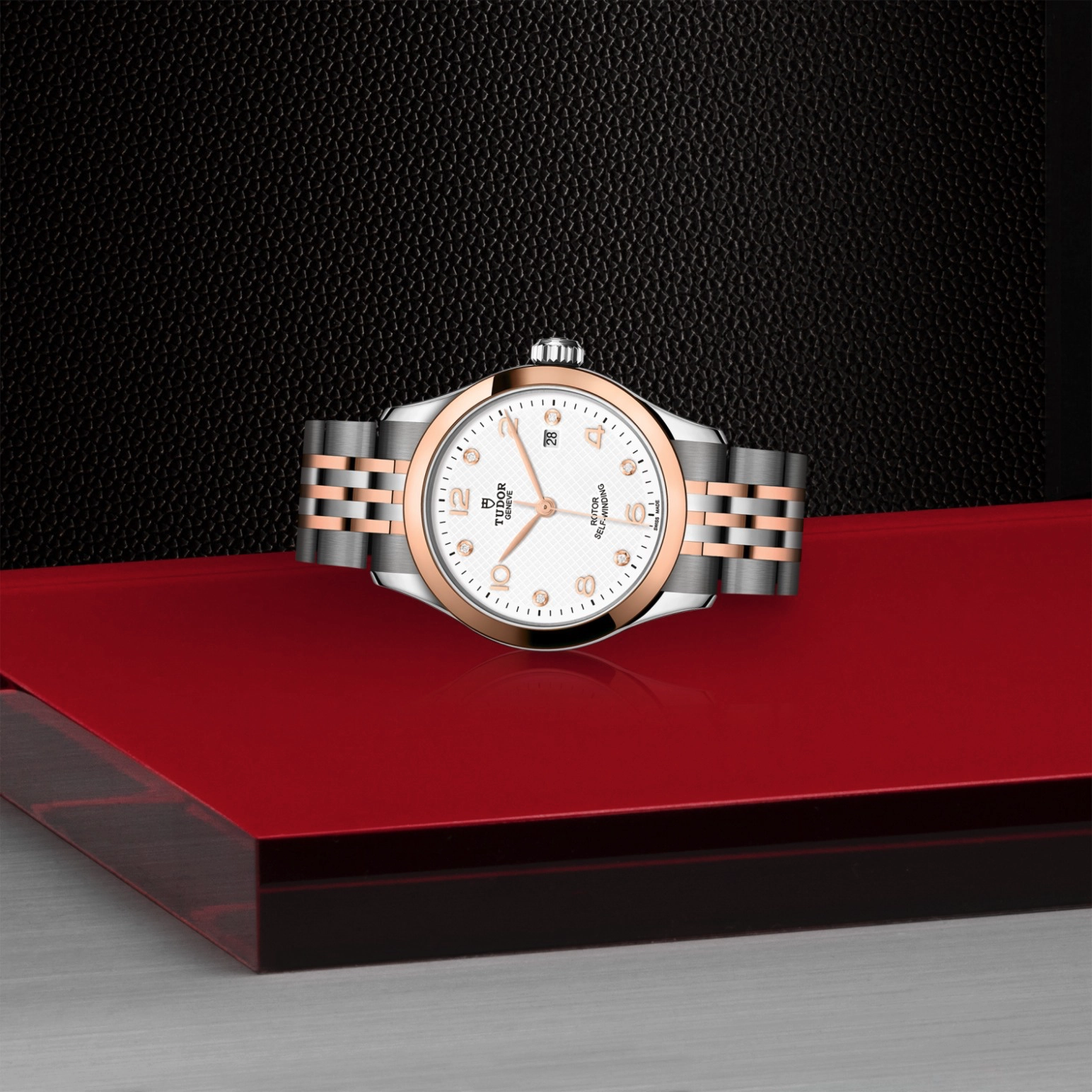 tudor-m91351-0011-gallery3-26 1926 | 91351 | Steel and Gold | M91351-0011 | Tudor Official Retailer - Srichai Watch