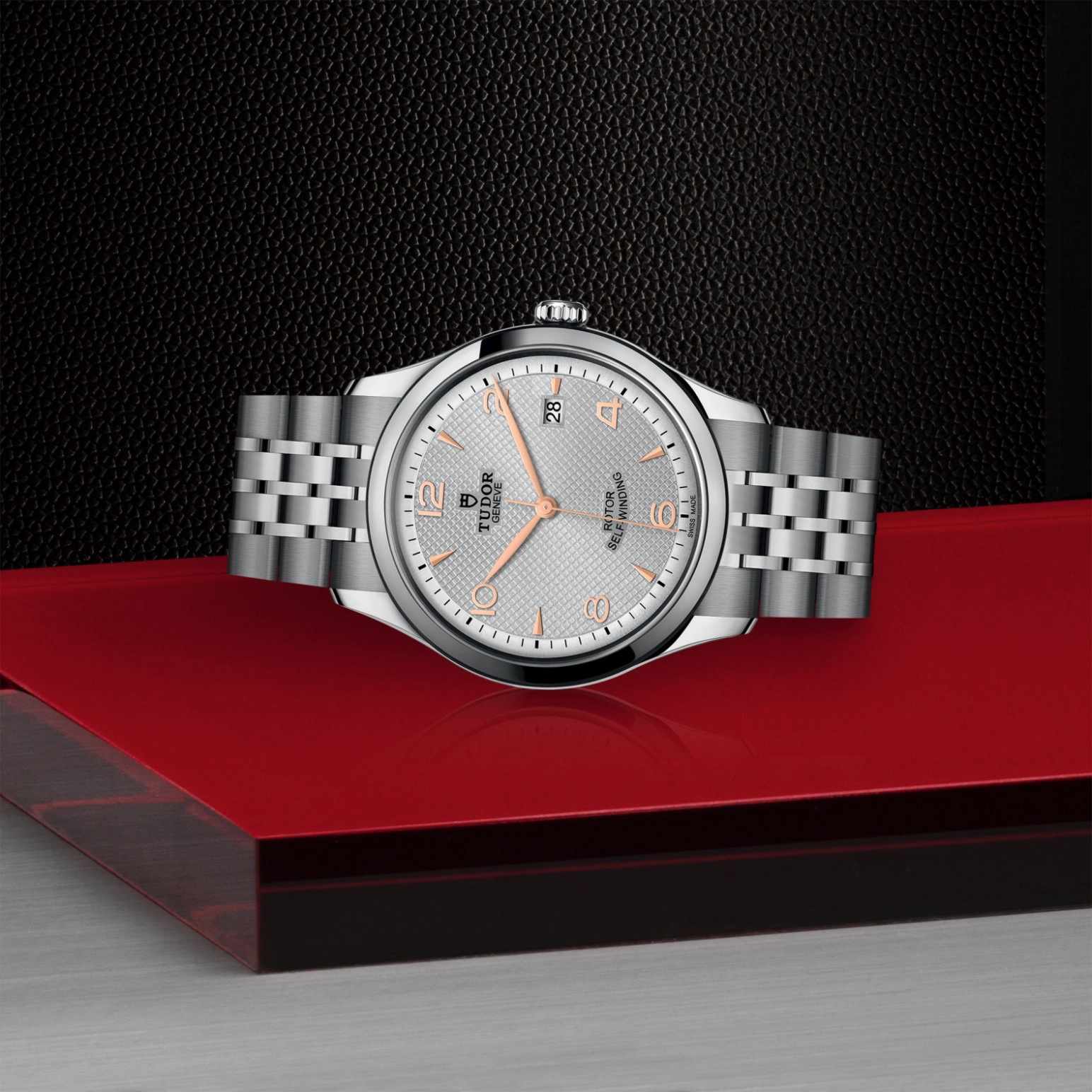 tudor-m91550-0001-gallery3-26 1926 | 91550 | Steel | M91550-0001 | Tudor Official Retailer - Srichai Watch