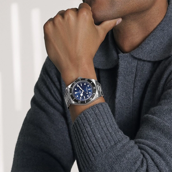 Black Bay - Srichai Watch