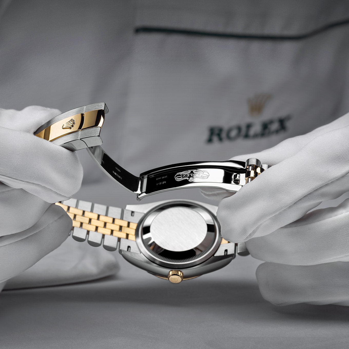 The Rolex Service Procedure - Srichai Watch | Roelx Official Retailer