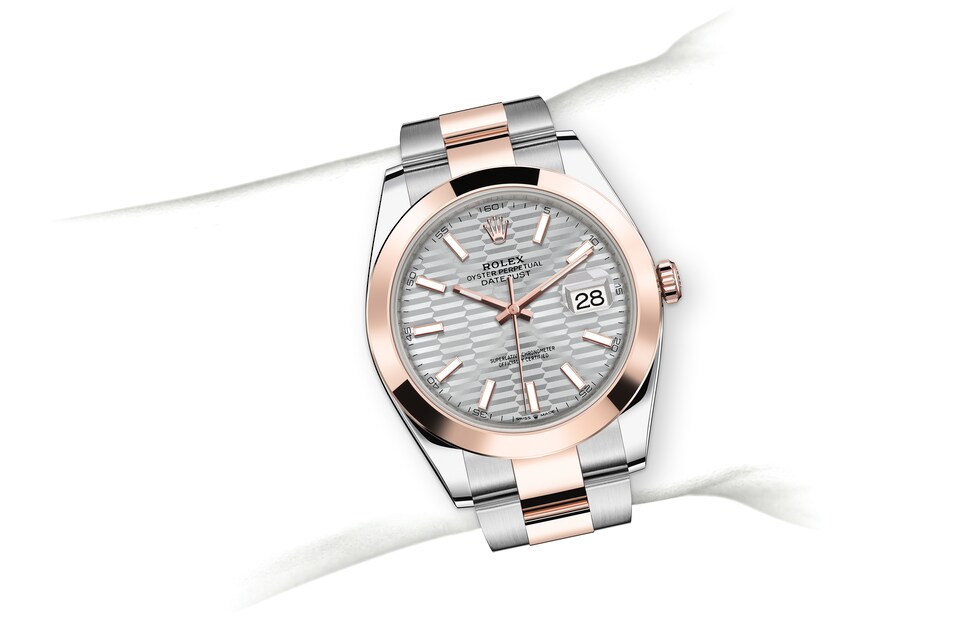 Rolex Datejust | 126301 | Datejust 41 | Light dial | Silver dial | Everose Rolesor | The Oyster bracelet | m126301-0017 | Men Watch | Rolex Official Retailer - Srichai Watch