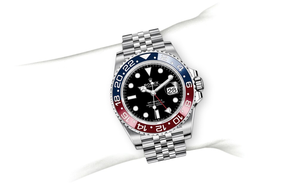 Rolex GMT-Master II | 126710BLRO | GMT-Master II | หน้าปัดสีเข้ม | ขอบหน้าปัดแสดงเวลา 24 ชั่วโมงแบบหมุนได้ | หน้าปัดสีดำ | Oystersteel | m126710blro-0001 | ชาย Watch | Rolex Official Retailer - Srichai Watch