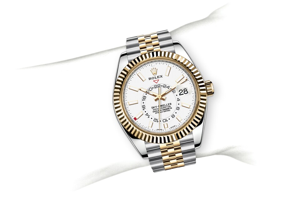 Rolex Sky-Dweller | 326933 | Sky-Dweller | Light dial | Intense white dial | The Fluted Bezel | Yellow Rolesor | m326933-0010 | Men Watch | Rolex Official Retailer - Srichai Watch