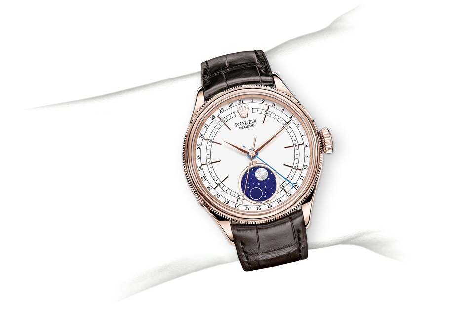 Rolex Cellini | 50535 | Cellini Moonphase | Light dial | White dial | Domed and Fluted Bezel | 18 ct Everose gold | m50535-0002 | Men Watch | Rolex Official Retailer - Srichai Watch