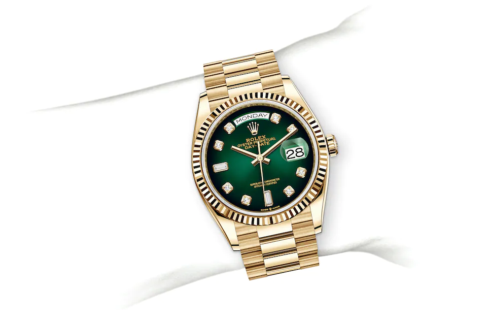 Rolex Day-Date | 128238 | Day-Date 36 | Coloured dial | Green ombré dial | Fluted bezel | 18 ct yellow gold | M128238-0069 | Men Watch | Rolex Official Retailer - Srichai Watch