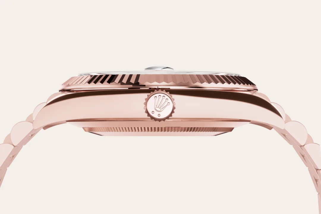 Rolex Day-Date in 18 ct Everose gold, M228235-0001 - Srichai Watch Rolex Day-Date in 18 ct Everose gold, M228235-0001 - Srichai Watch