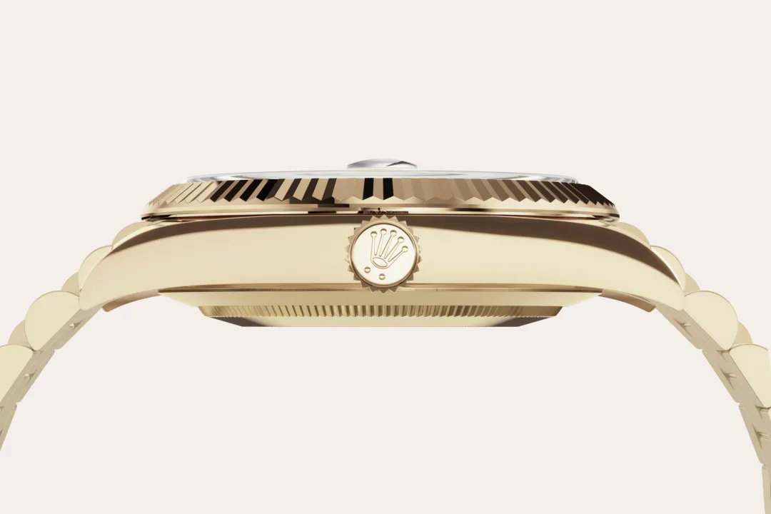 Rolex Day-Date in 18 ct yellow gold, M228238-0071 - Srichai Watch Rolex Day-Date in 18 ct yellow gold, M228238-0071 - Srichai Watch