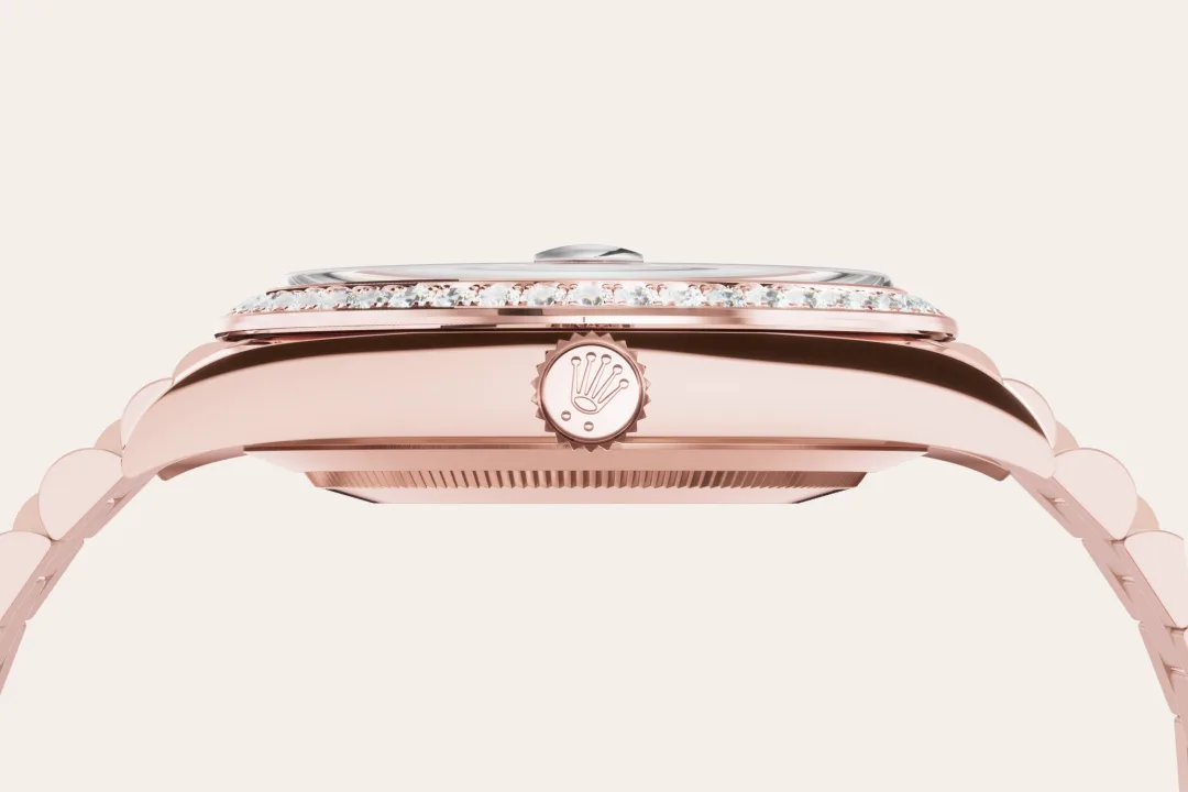 Rolex Day-Date in 18 ct Everose gold, M228345RBR-0016 - Srichai Watch Rolex Day-Date in 18 ct Everose gold, M228345RBR-0016 - Srichai Watch
