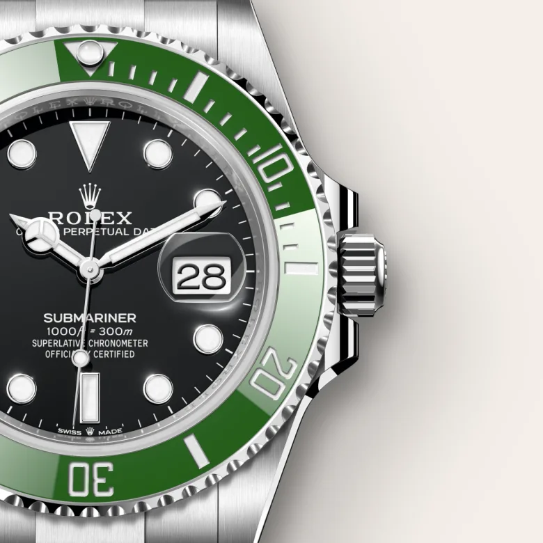 Rolex Submariner in Oystersteel, M126610LV-0002 - Srichai Watch