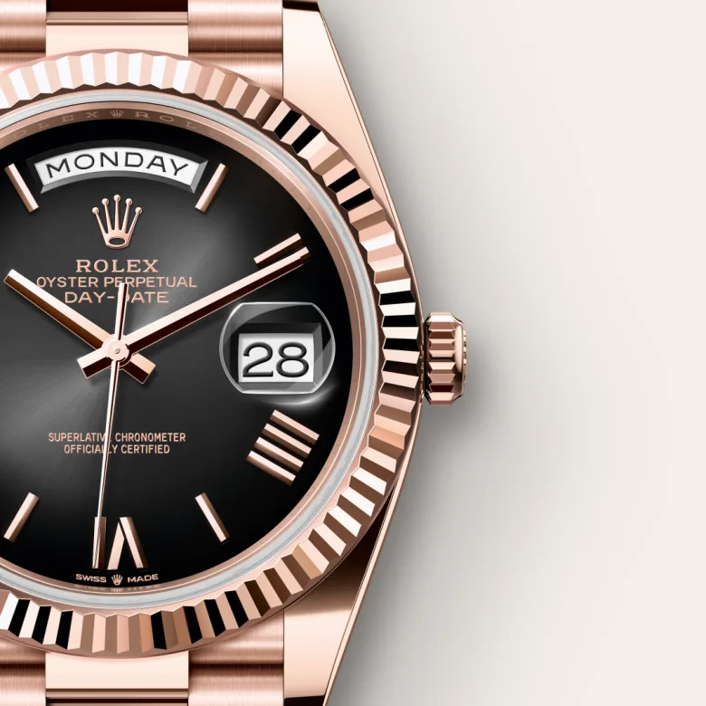 Rolex Day-Date in 18 ct Everose gold, M228235-0055 - Srichai Watch