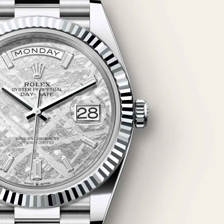 Rolex Day-Date in แพลทินัม, m228236-0011 - Srichai Watch