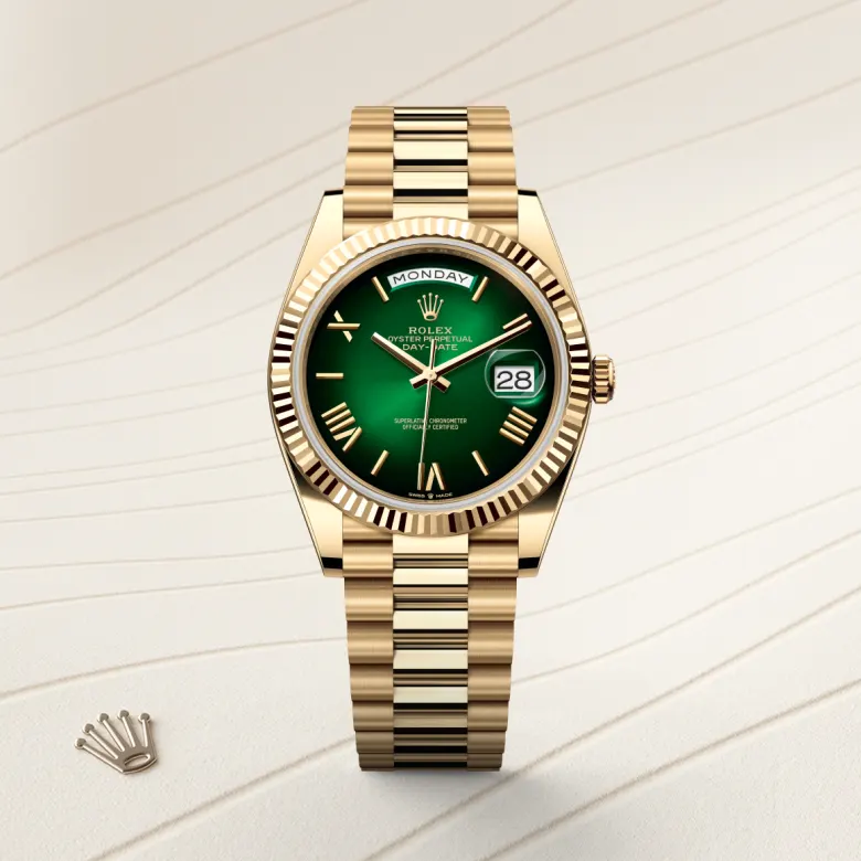Rolex Day-Date in 18 ct yellow gold, M228238-0069 - Srichai Watch