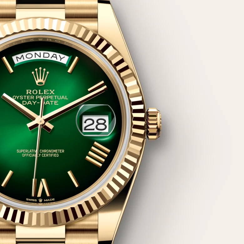 Rolex Day-Date in 18 ct yellow gold, M228238-0069 - Srichai Watch
