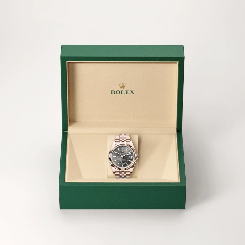 Rolex Sky-Dweller in Everose gold 18 กะรัต, M336935-0008 - Srichai Watch