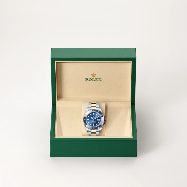 Rolex Submariner in Yellow Rolesor - combination of Oystersteel and yellow gold, M126613LB-0002 - Srichai Watch