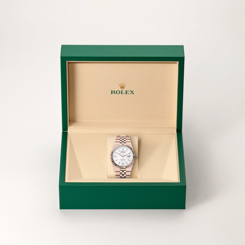 Rolex Land-Dweller in Everose gold 18 กะรัต, M127235-0001 - Srichai Watch