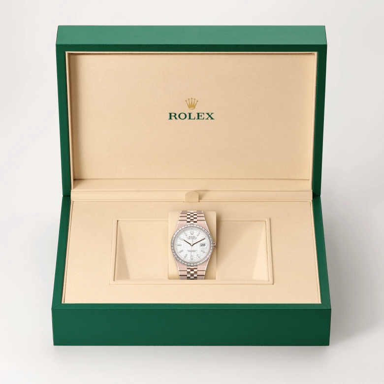 Rolex Land-Dweller in 18 ct Everose gold, M127385TBR-0003 - Srichai Watch
