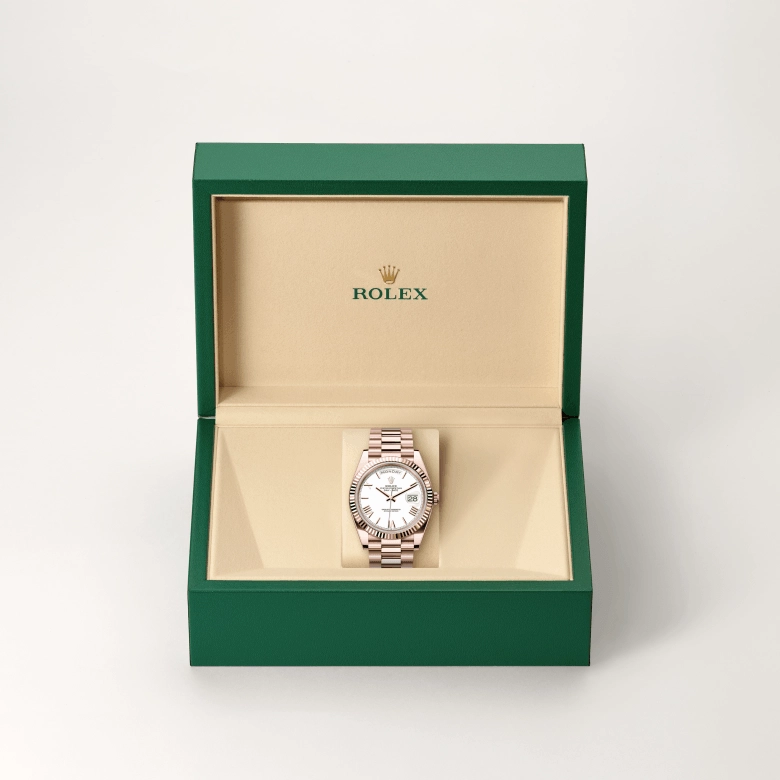 Rolex Day-Date in 18 ct Everose gold, M228235-0032 - Srichai Watch