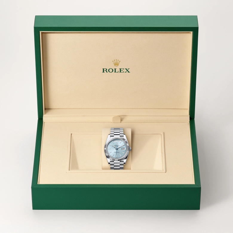 Rolex Day-Date in Platinum, M228236-0018 - Srichai Watch