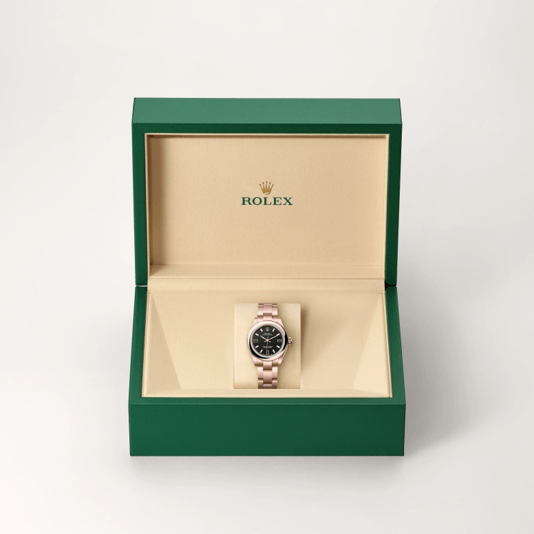 Rolex Oyster Perpetual in 18 ct Everose gold, M276205-0001 - Srichai Watch